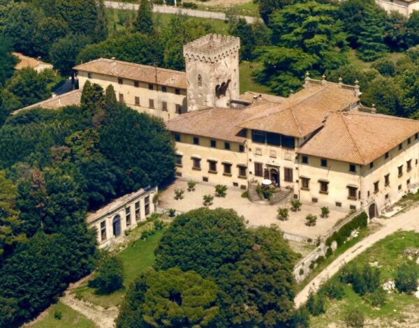 Historic Houses Listing Category Tenuta Il Corno