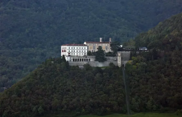 Hotel Castel Brando Galleria 16