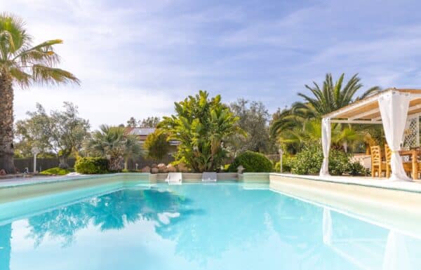 Villa Rivì pool wedding yesiwant Gallery 56