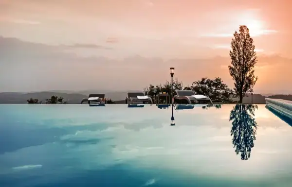Nikis Resort Galleria 3
