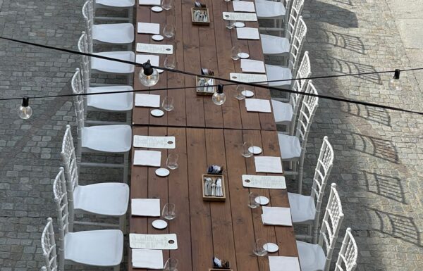 Hemanaire wedding table Gallery 21