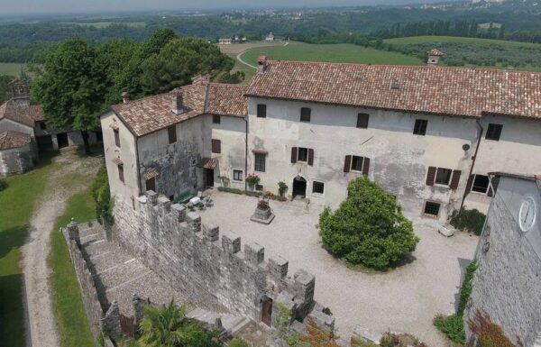 Castello di Arcano Superiore