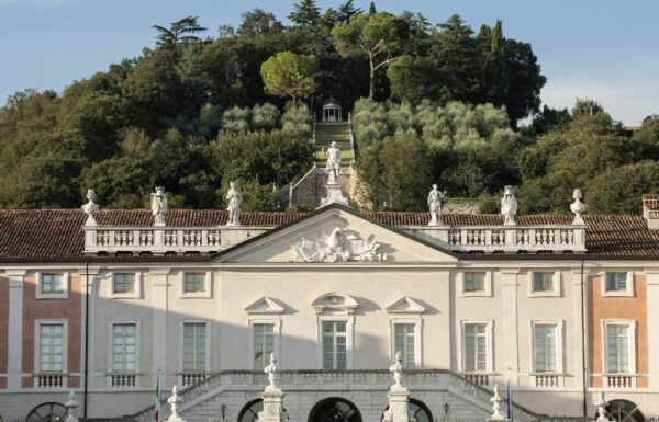 Villa Fenaroli Palace Hotel