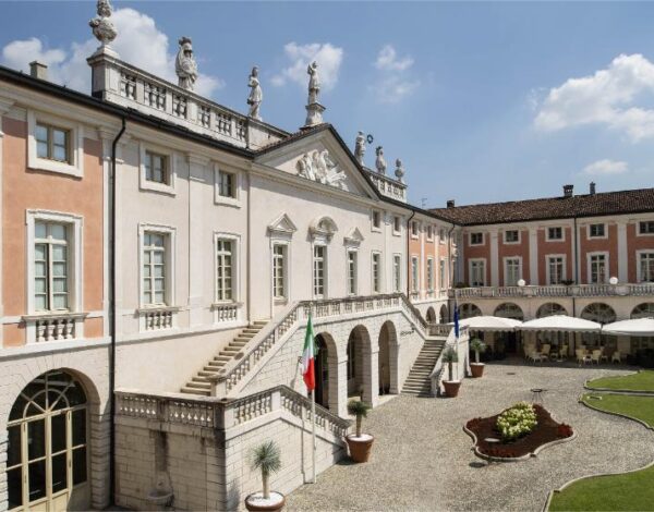 Villa Fenaroli Palace Hotel